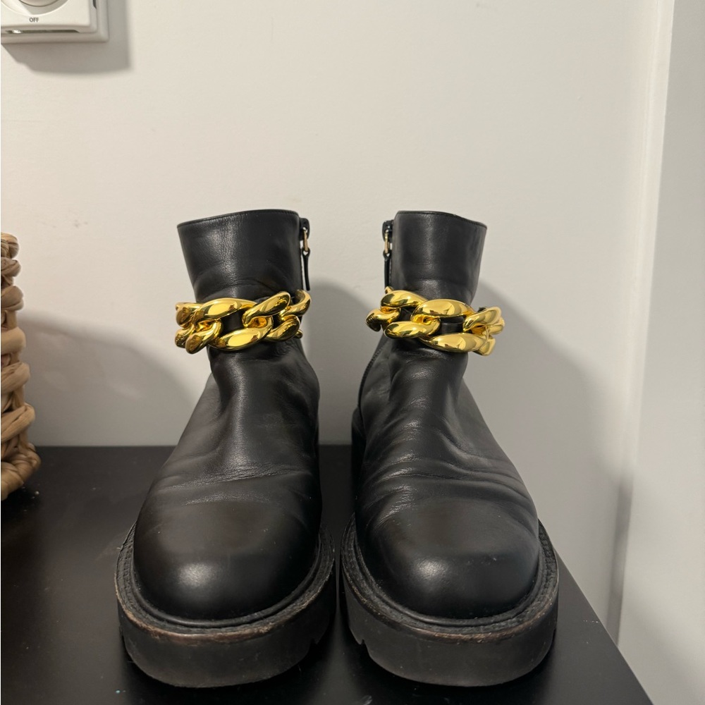 Stuart Weitzman Chain Lift Bootie - Picture 3 of 3